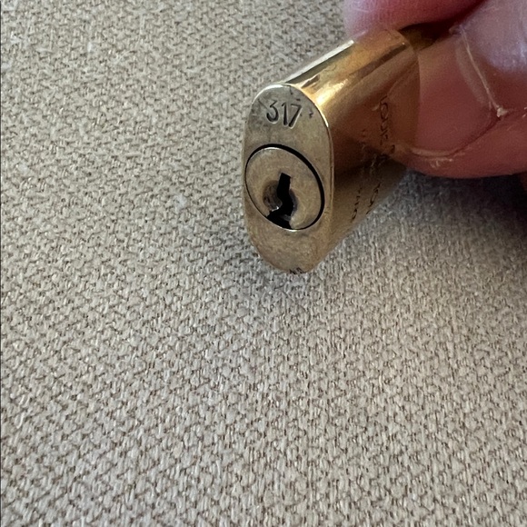 Authentic Louis Vuitton Lock #317, without key - Picture 3 of 3